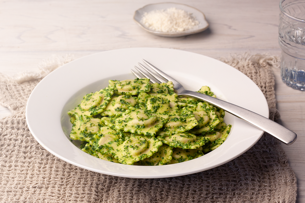 Fresh Vegan Sundried Tomato & Basil Ravioli with Pesto - San Remo