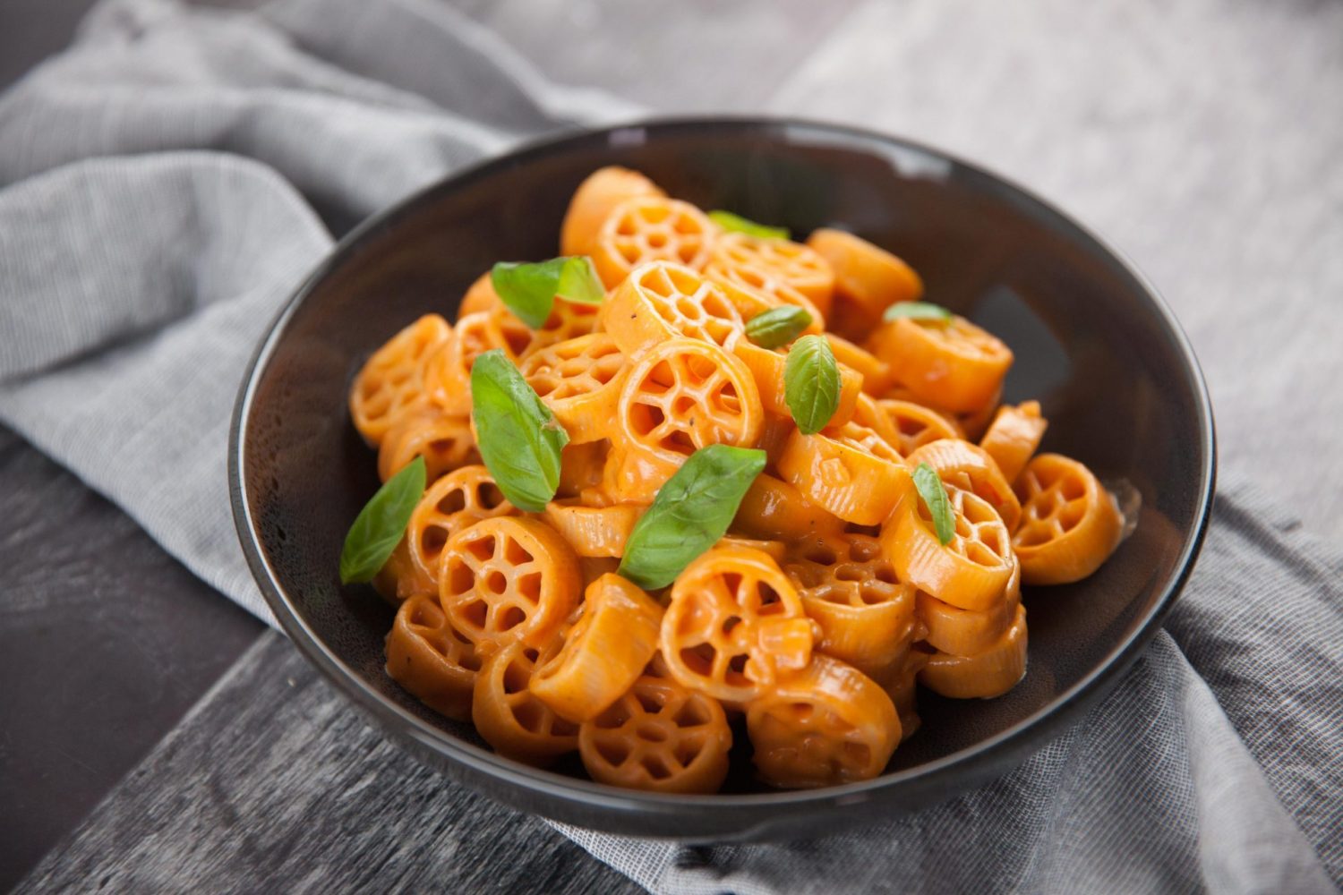 wagon wheel pasta        
        <figure class=